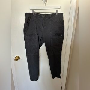 Women’s cargo pants